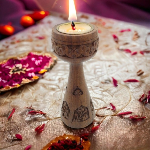 Brown Wooden Floral Carved Tea Light Candle Holder Made in India - Picture 1 of 16